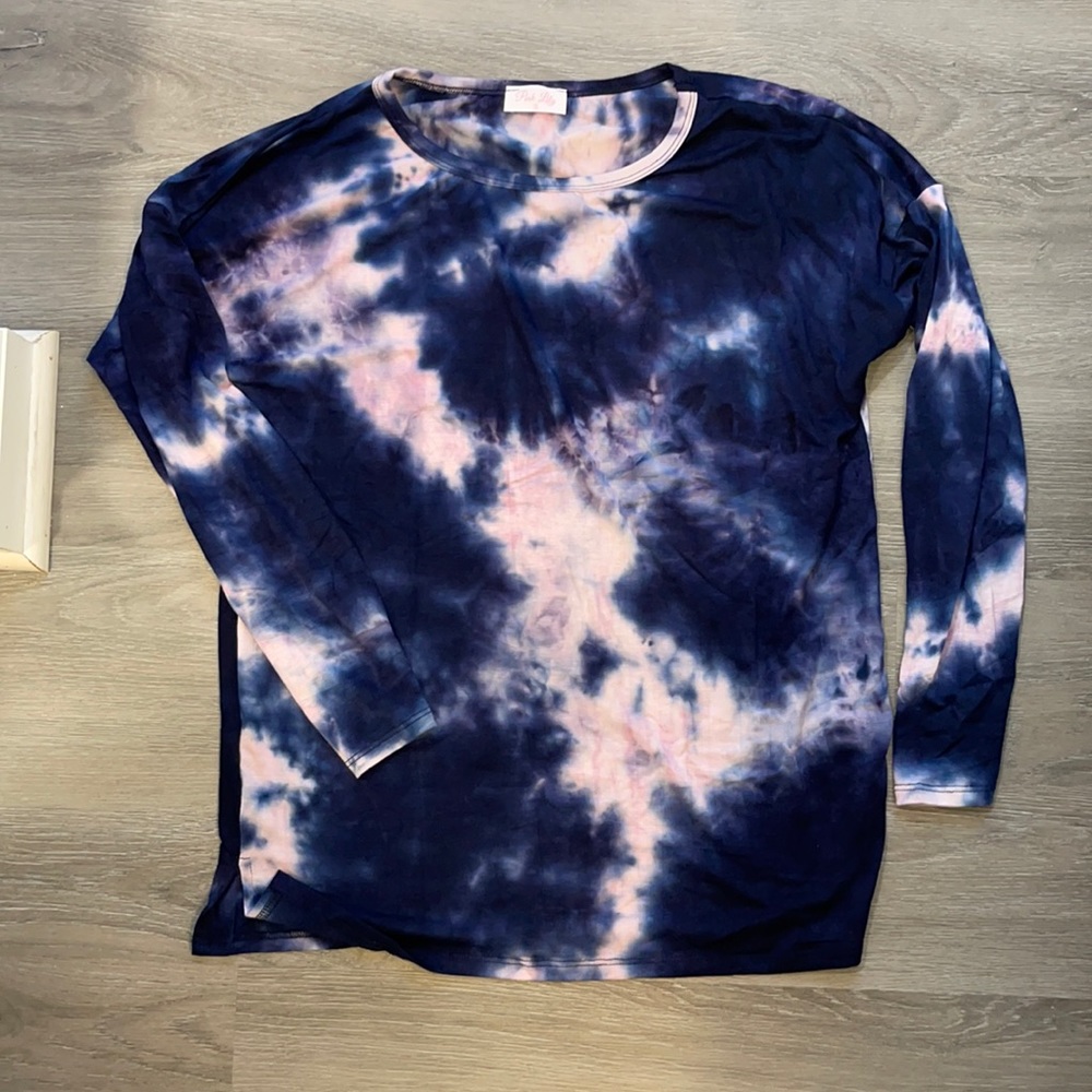 Tie dye long sleeve tee